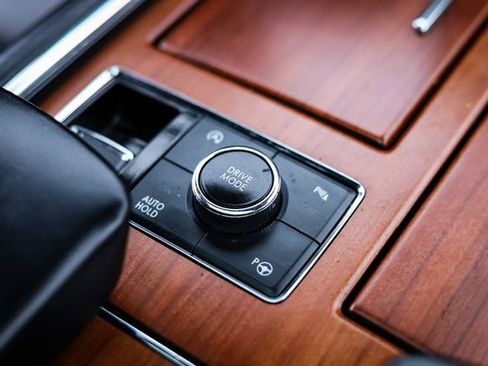 Used 2018 Lincoln Navigator Reserve w/ Technology Package AWD/4WD image 27