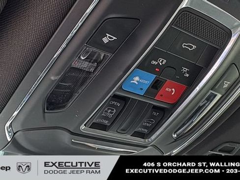 Used 2023 Jeep Grand Cherokee L Laredo AWD/4WD image 21