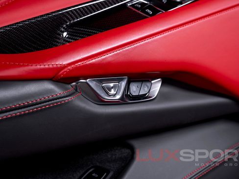 Used 2020 Chevrolet Corvette Stingray w/ 3LT Preferred Equipment Group image 18