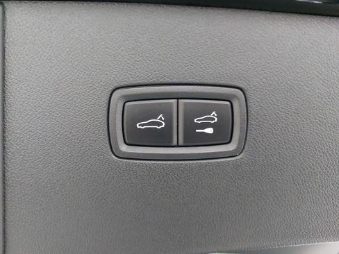 Used 2022 Porsche Cayenne E-Hybrid Coupe image 15