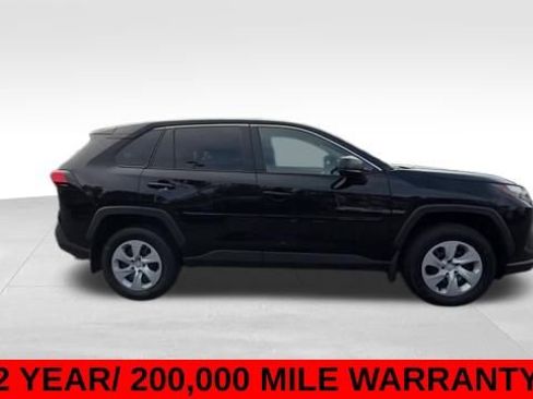 Used 2025 Toyota RAV4 LE image 8