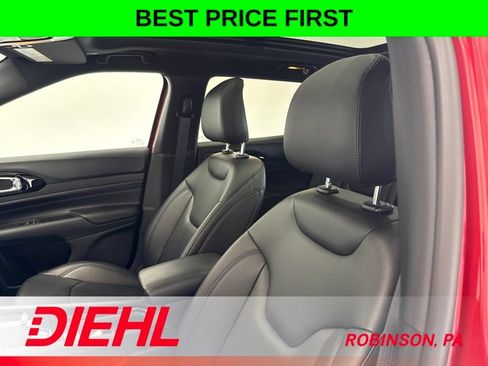 New 2026 Jeep Compass Limited w/ Sun, Sound & Navigation Group AWD/4WD image 19