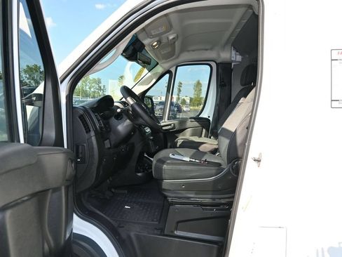 Used 2023 RAM ProMaster 2500 FWD image 29