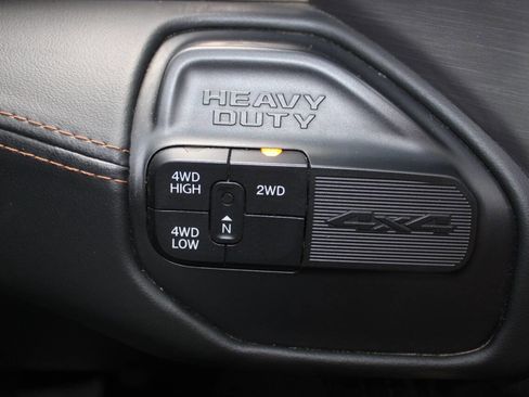 Used 2020 RAM 3500 Limited image 33