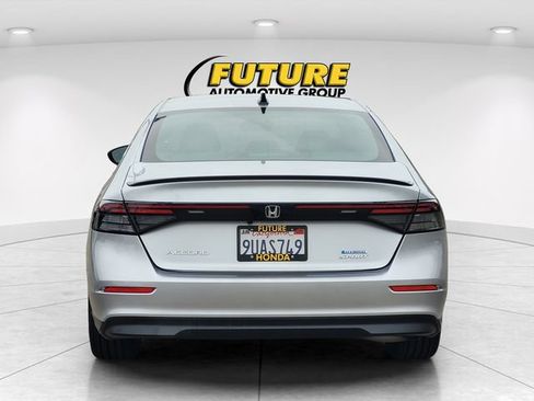 Used 2025 Honda Accord Sport image 8