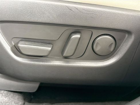 Certified 2025 MAZDA CX-90 3.3 Turbo w/ Premium Plus Pkg image 32