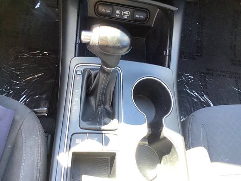 Used 2018 Kia Sorento LX AWD/4WD image 41
