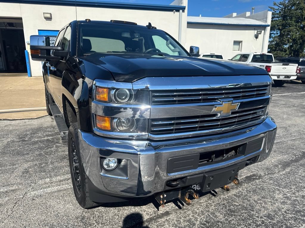 Used 2018 Chevrolet Silverado 2500 LTZ w/ Snow Plow Prep Package AWD/4WD image 54