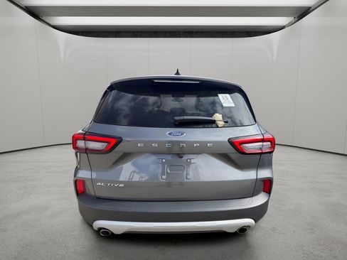 Used 2024 Ford Escape Active w/ Cold Weather Package image 5