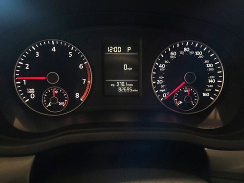Used 2015 Volkswagen Passat 1.8T Limited Edition FWD image 23