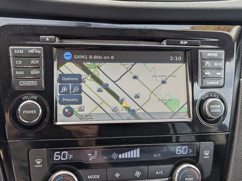 Used 2014 Nissan Rogue SL AWD/4WD image 19