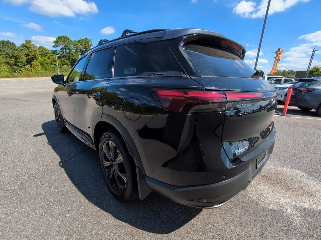 Certified 2026 INFINITI QX60 Autograph w/ Dark Cargo Package AWD/4WD image 7