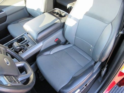 Used 2021 Ford F150 Lariat w/ Equipment Group 502A High image 21