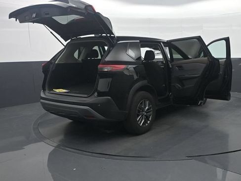 Used 2023 Nissan Rogue S FWD image 40
