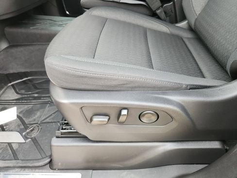 New 2026 Chevrolet Silverado 1500 LT image 18