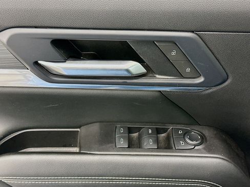 Used 2025 GMC Terrain Elevation image 15