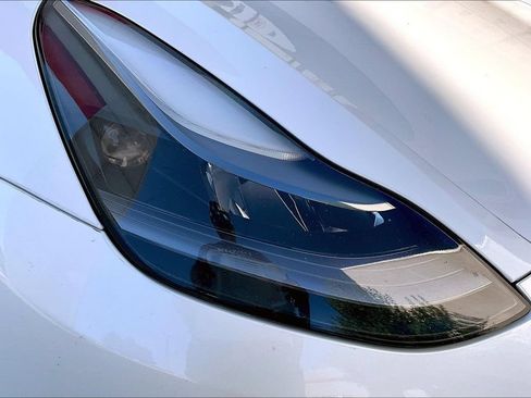 Used 2021 Tesla Model 3 Long Range AWD/4WD image 32