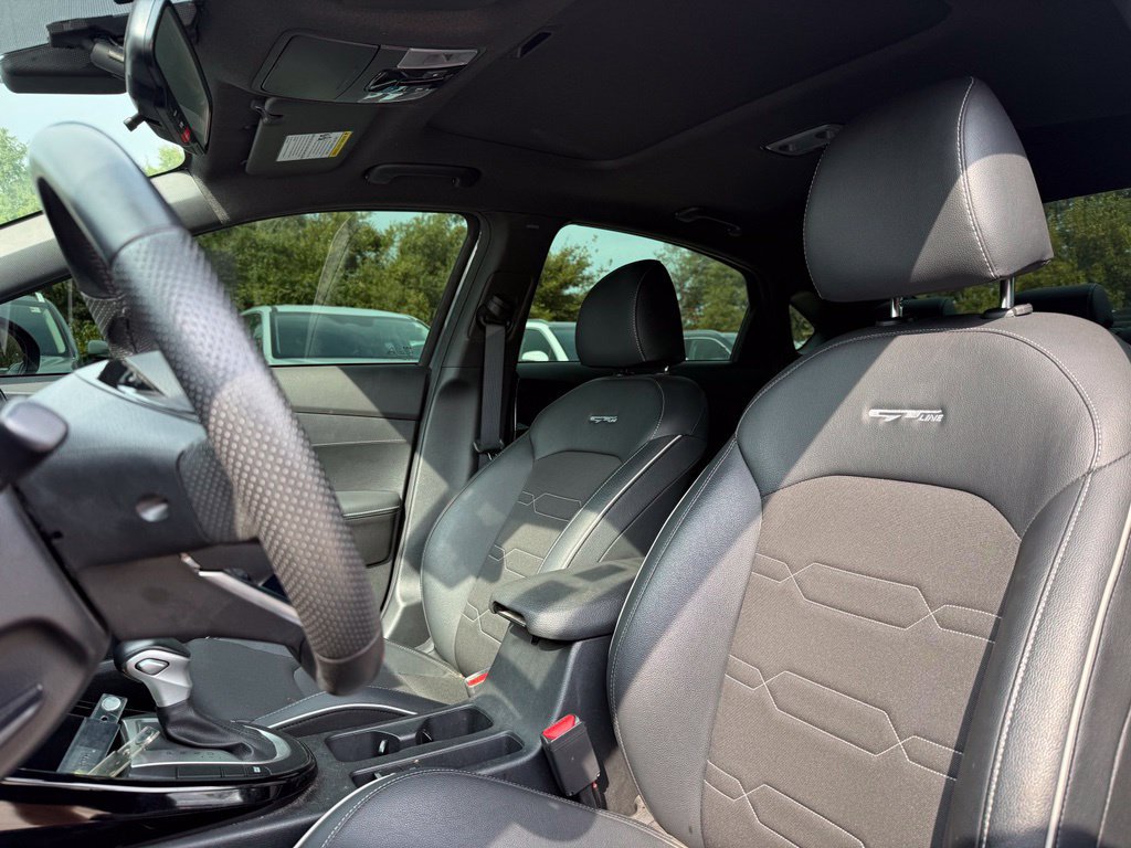 Used 2024 Kia Forte GT-Line w/ GT-Line Premium Package FWD image 8