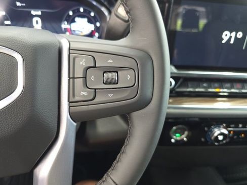 New 2024 GMC Sierra 1500 Elevation image 23