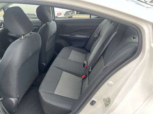 Used 2020 Nissan Versa S FWD image 12