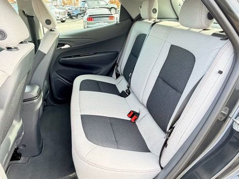 Used 2020 Chevrolet Bolt LT image 21