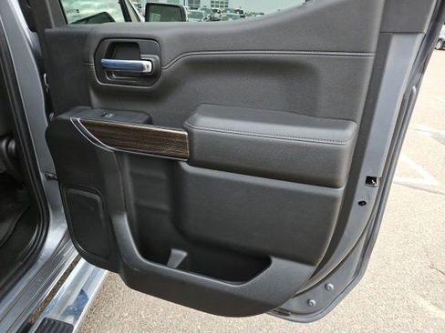 Used 2022 Chevrolet Silverado 1500 RST image 32