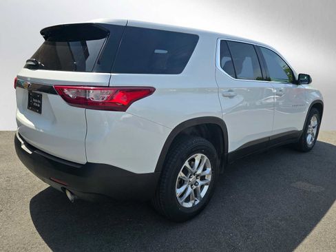 Used 2020 Chevrolet Traverse LS w/ LPO, Floor Liner Package AWD/4WD image 3