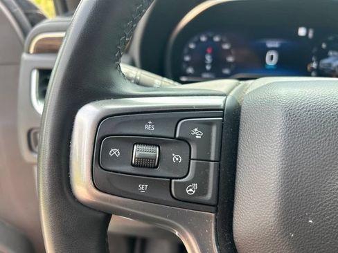 Used 2024 Chevrolet Tahoe Premier AWD/4WD image 10