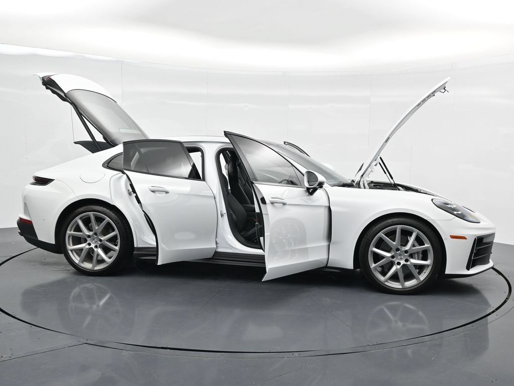 Certified 2024 Porsche Panamera 4 AWD/4WD image 23