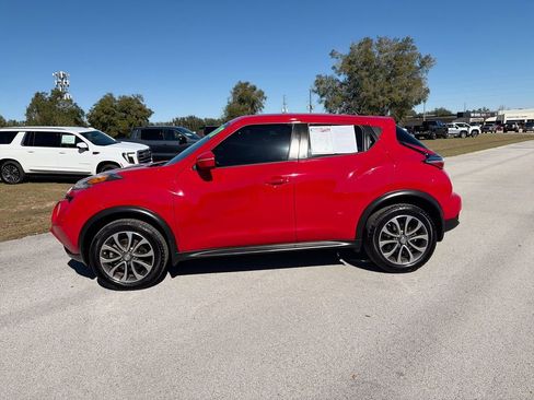 Used 2017 Nissan Juke SV image 4