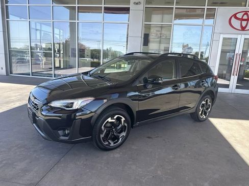 Used 2023 Subaru Crosstrek 2.5i Limited w/ Moonroof Package AWD/4WD image 7