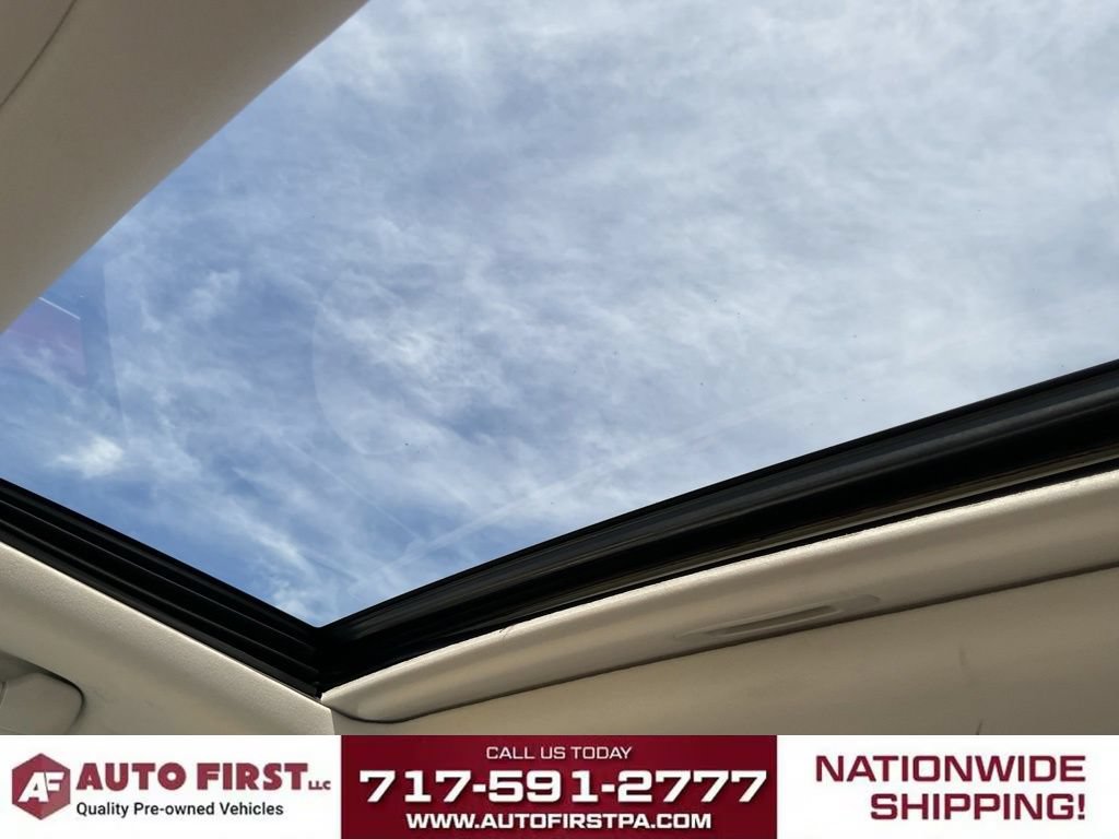 Used 2013 Lexus RX 450h AWD image 28