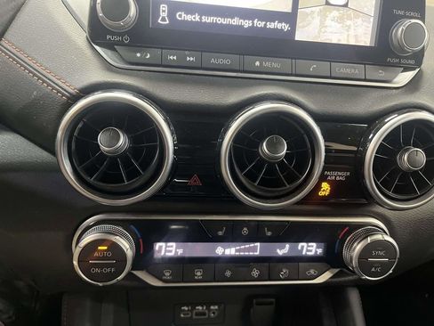 Certified 2023 Nissan Sentra SR w/ SR Premium Package image 19