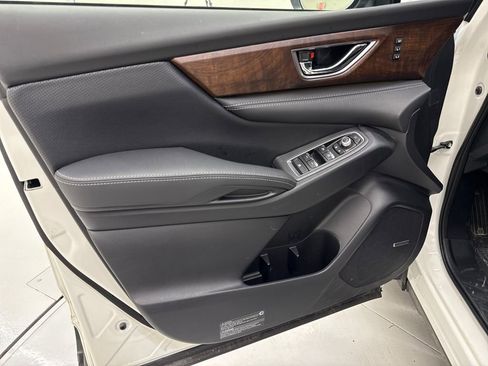 Certified 2025 Subaru Ascent Touring image 11
