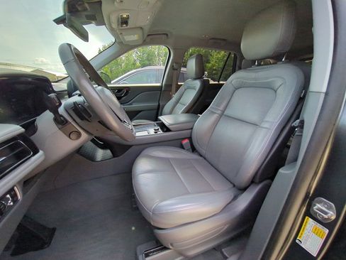 Used 2020 Lincoln Aviator Reserve AWD/4WD image 16
