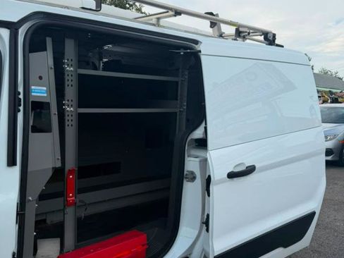 Used 2019 Ford Transit Connect XL FWD image 24