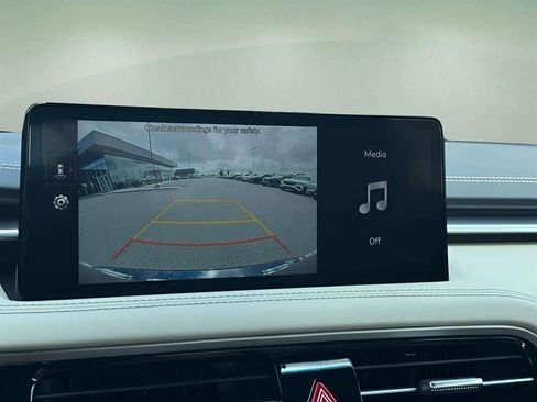 New 2026 Genesis G70 2.5T image 15