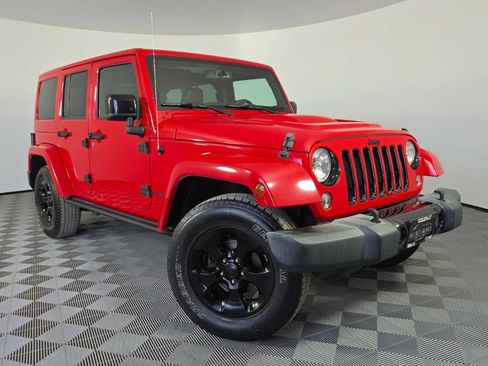 Used 2015 Jeep Wrangler Unlimited Sahara AWD/4WD image 1