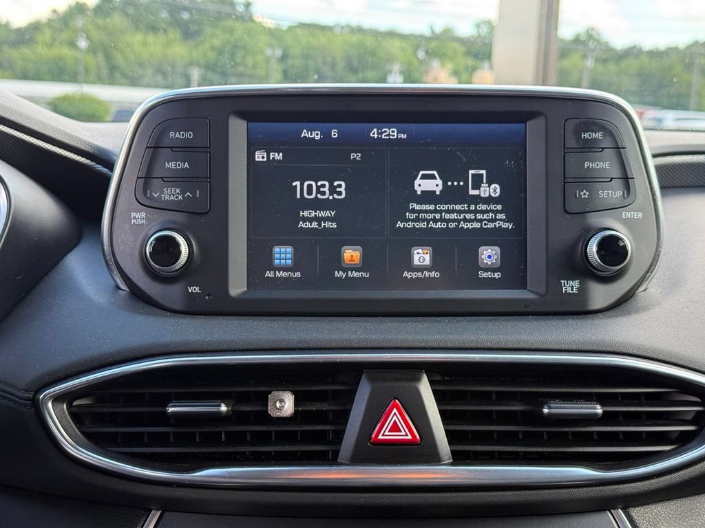 Used 2020 Hyundai Santa Fe SE AWD/4WD image 17