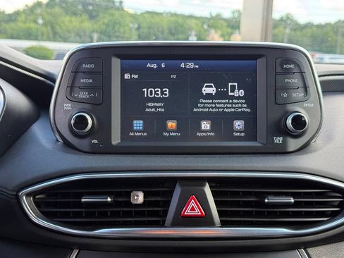 Used 2020 Hyundai Santa Fe SE AWD/4WD image 17