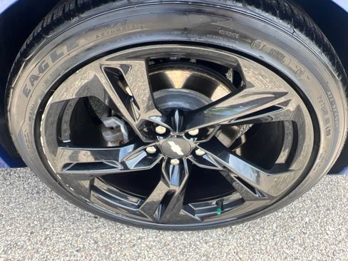 Used 2019 Chevrolet Camaro LT w/ RS Package RWD image 30
