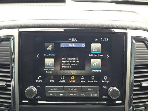 Used 2021 Nissan Titan SV w/ SV Convenience Package image 30