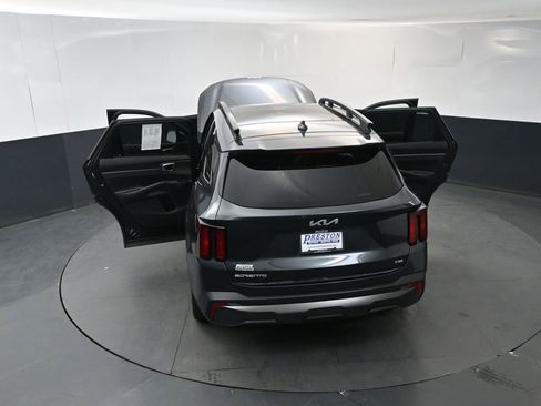 Used 2024 Kia Sorento X-Line EX AWD/4WD image 18