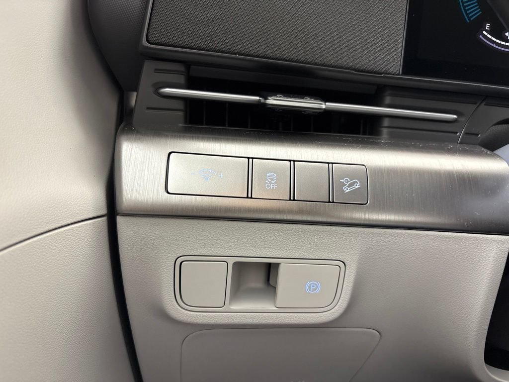 New 2027 Hyundai Kona SEL Sport FWD image 33