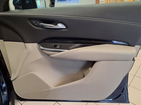 Used 2021 Cadillac XT4 Premium Luxury w/ Driver Awareness Package image 12