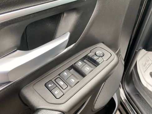Used 2025 RAM 1500 Big Horn AWD/4WD image 21