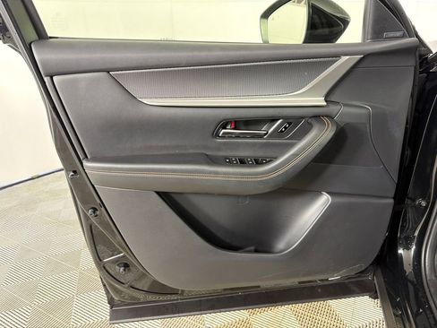 Used 2025 MAZDA CX-90 3.3 Turbo w/ Premium Plus Pkg image 11