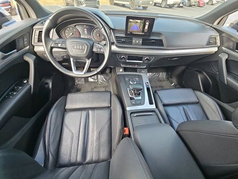 Used 2020 Audi Q5 2.0T Premium w/ Titanium Sport Package image 14