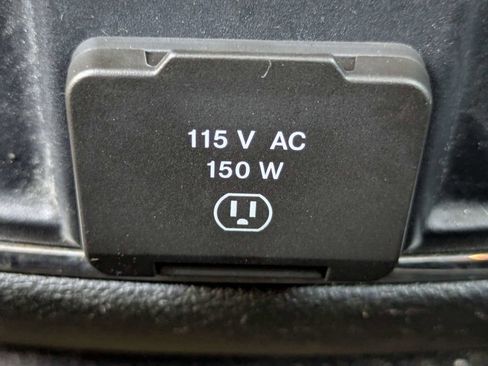 Used 2019 Jeep Grand Cherokee Altitude RWD image 15