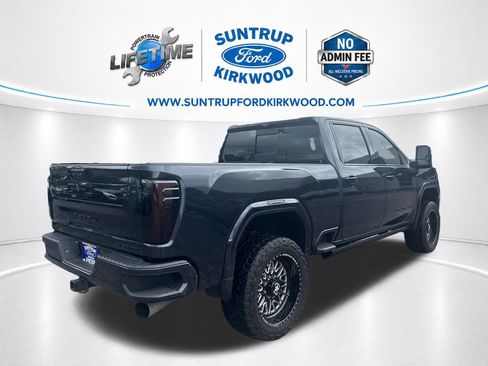 Used 2024 GMC Sierra 2500 Denali Ultimate w/ Max Trailering Package AWD/4WD image 6